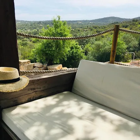 Monte Da Alfarrobeira 埃斯托伊